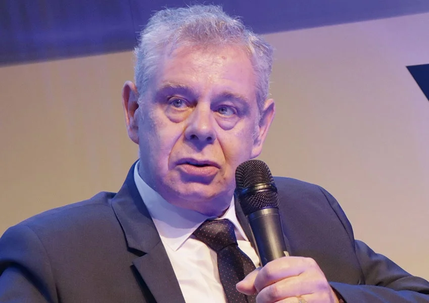 SIETE DÍAS YECLA premia la trayectoria empresarial de Verdú